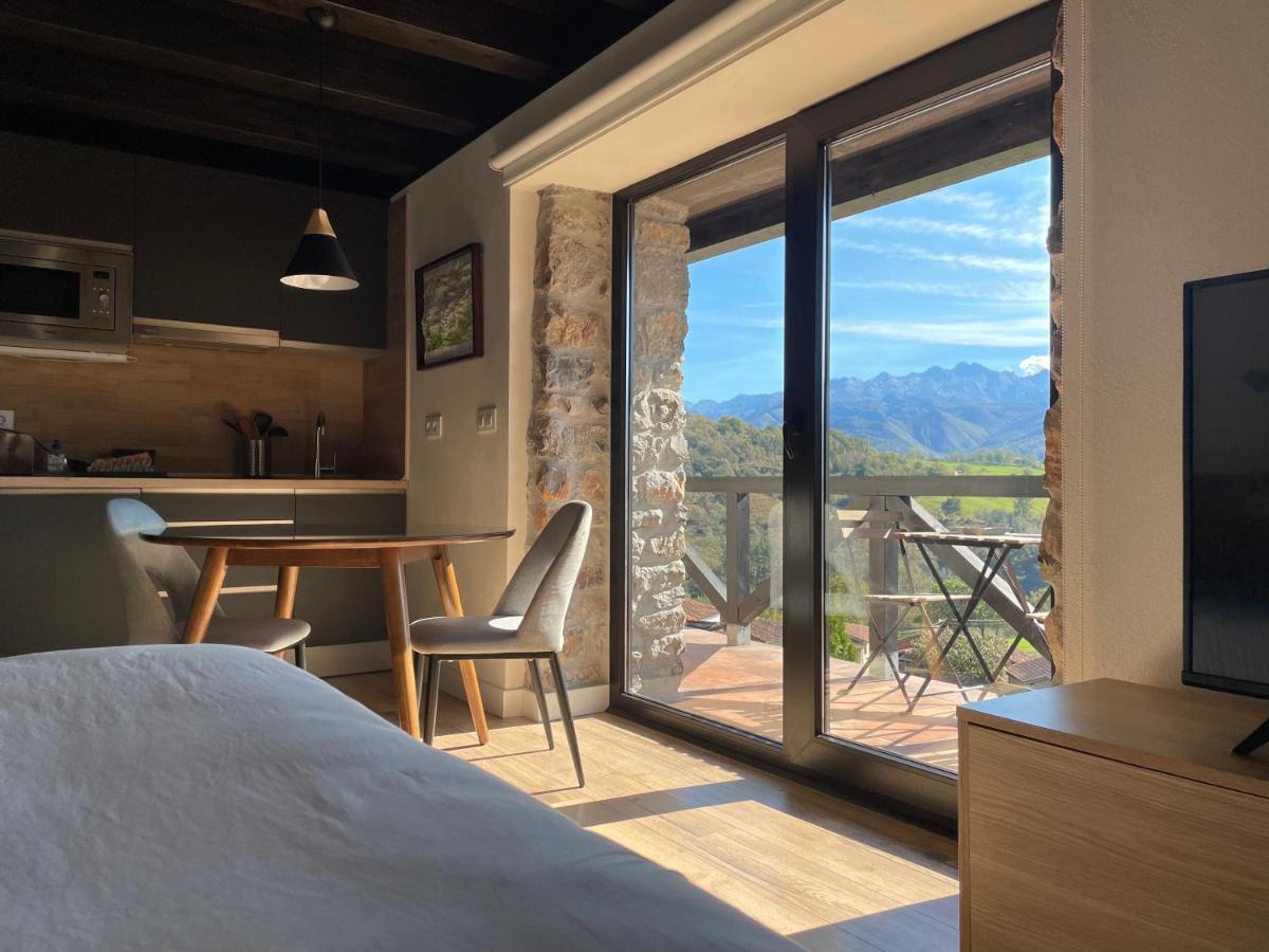 Apartamentos Picabel Onís Екстериор снимка