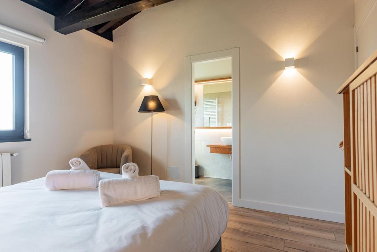 Apartamentos Picabel Onís Екстериор снимка