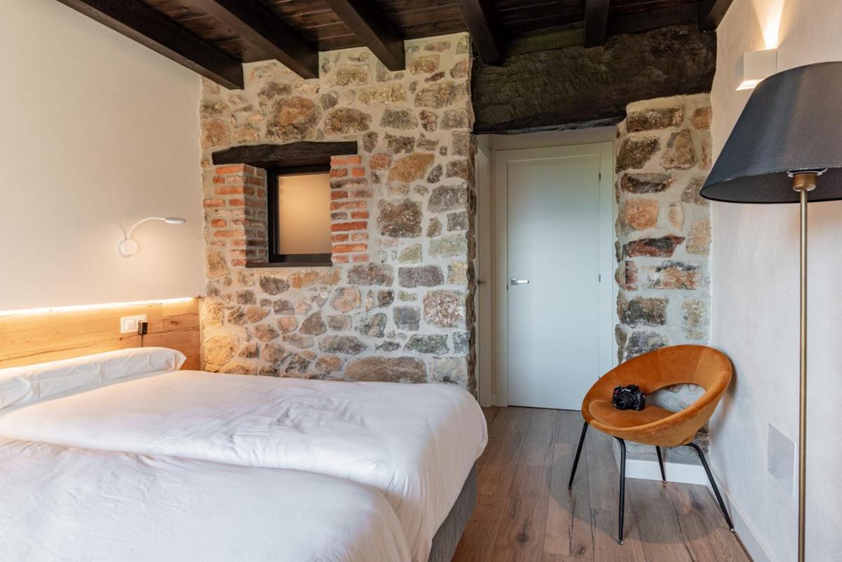 Apartamentos Picabel Onís Екстериор снимка